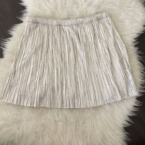 Kirra metallic skirt. Metallic skirt. Gold skirt